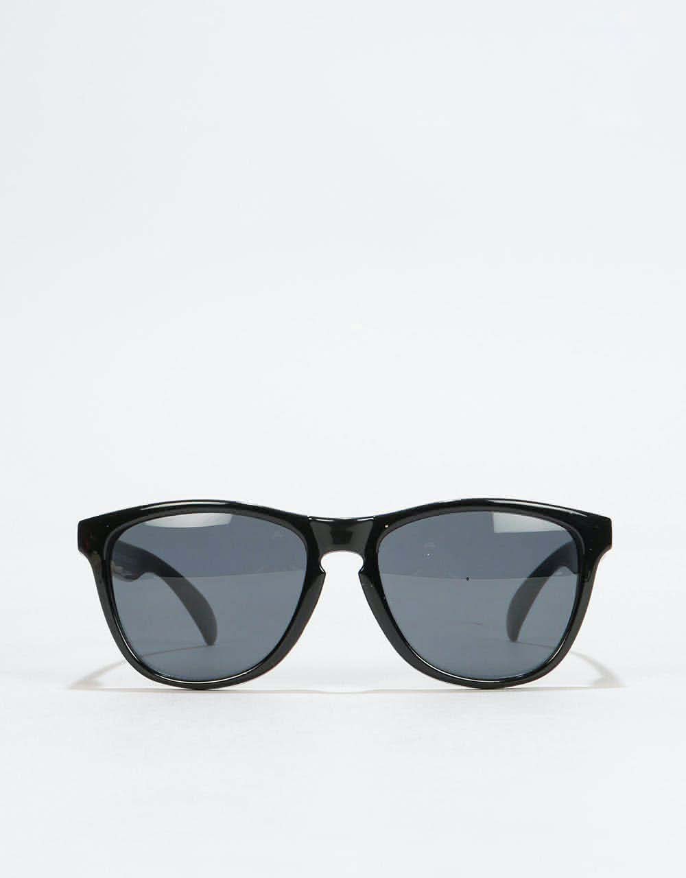 Route One New Wayfarer Sunglasses - Black
