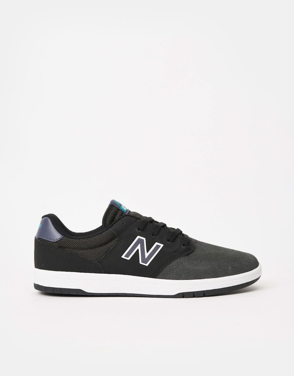 New Balance Numeric 425 Skate Shoes - Grey/Black
