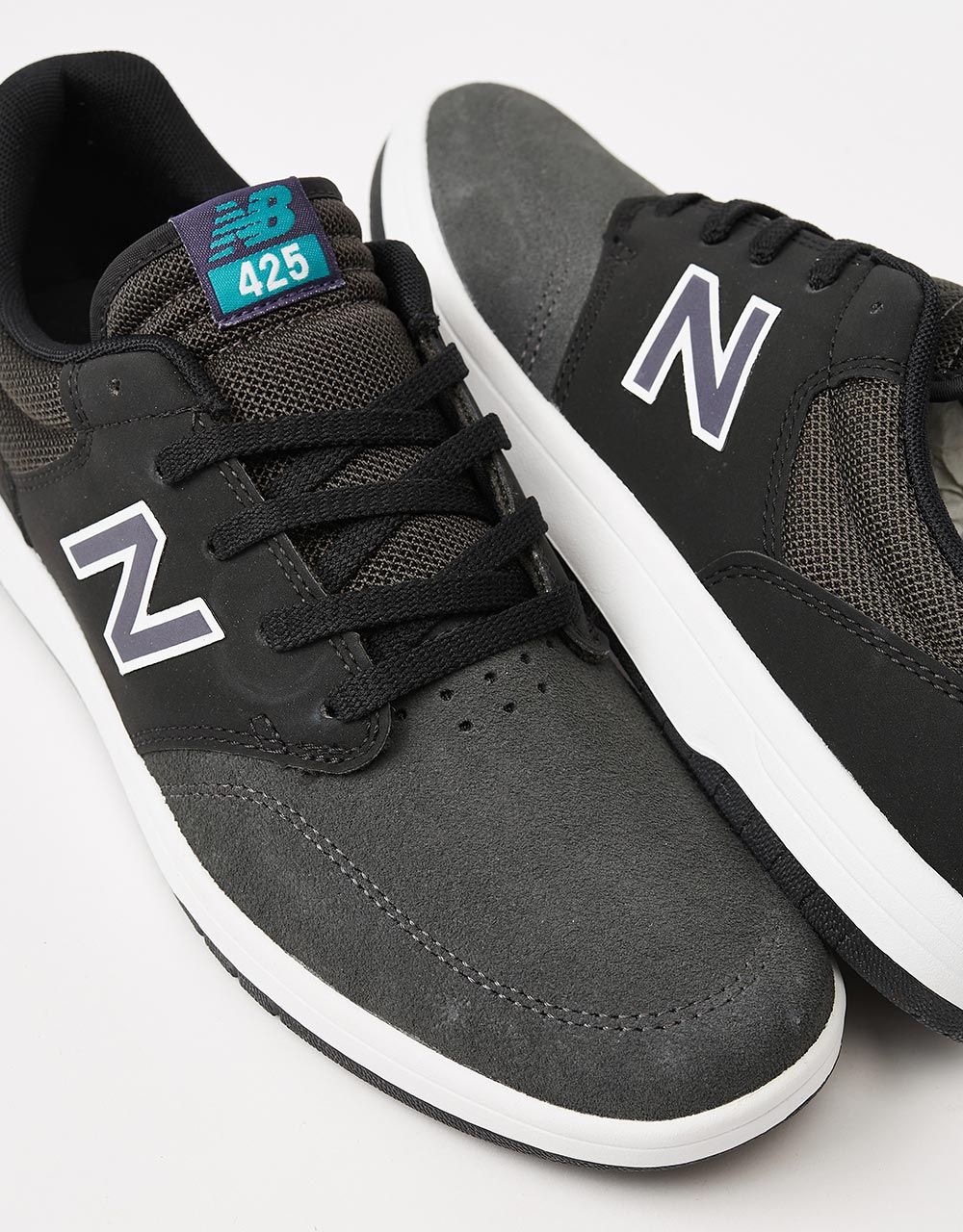 New Balance Numeric 425 Skate Shoes - Grey/Black
