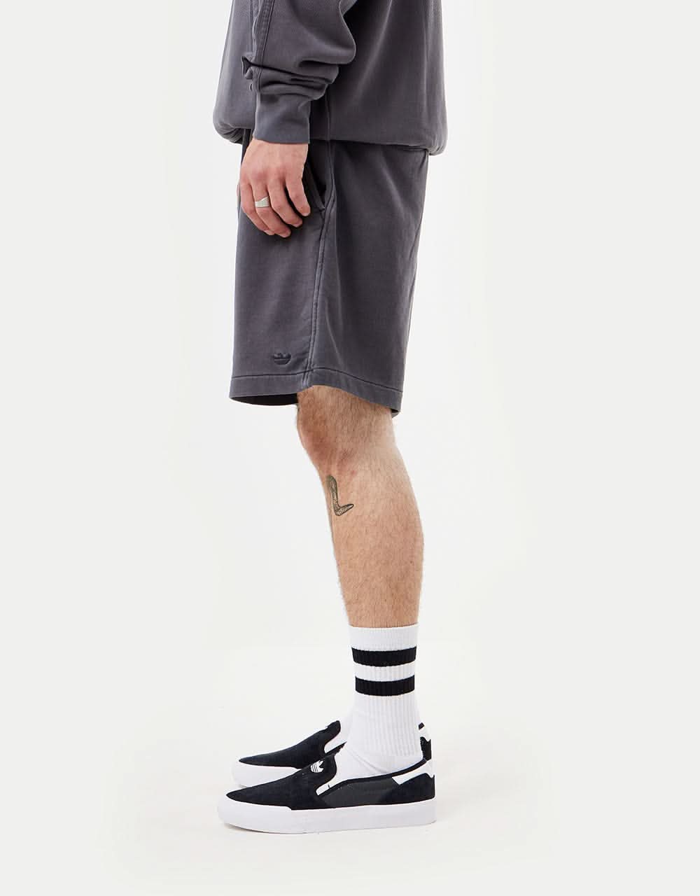 Adidas Shmoofoil Featherweight Short - Carbon