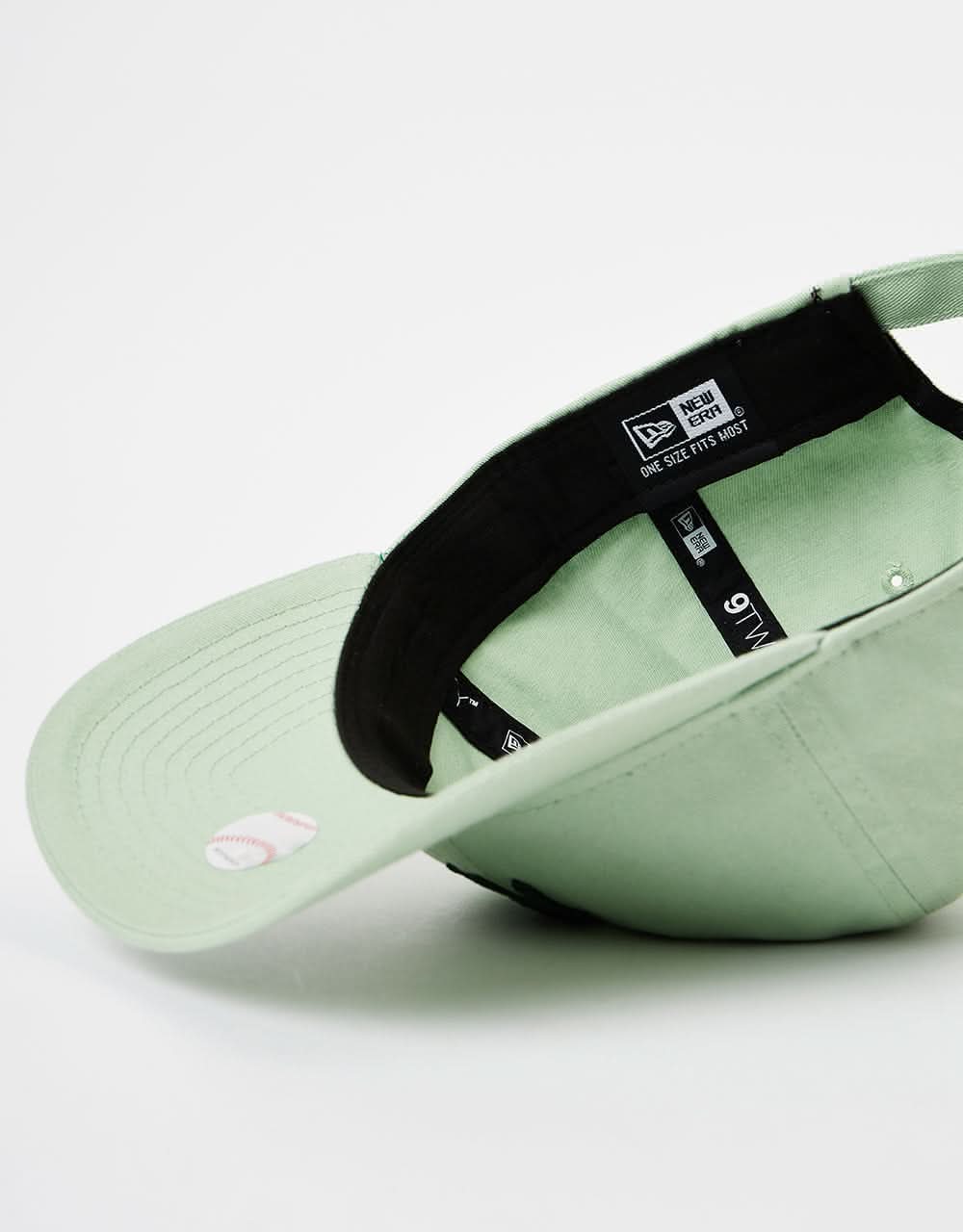 New Era 9Twenty®New York Yankees Mini Logo Cap - Mint Green