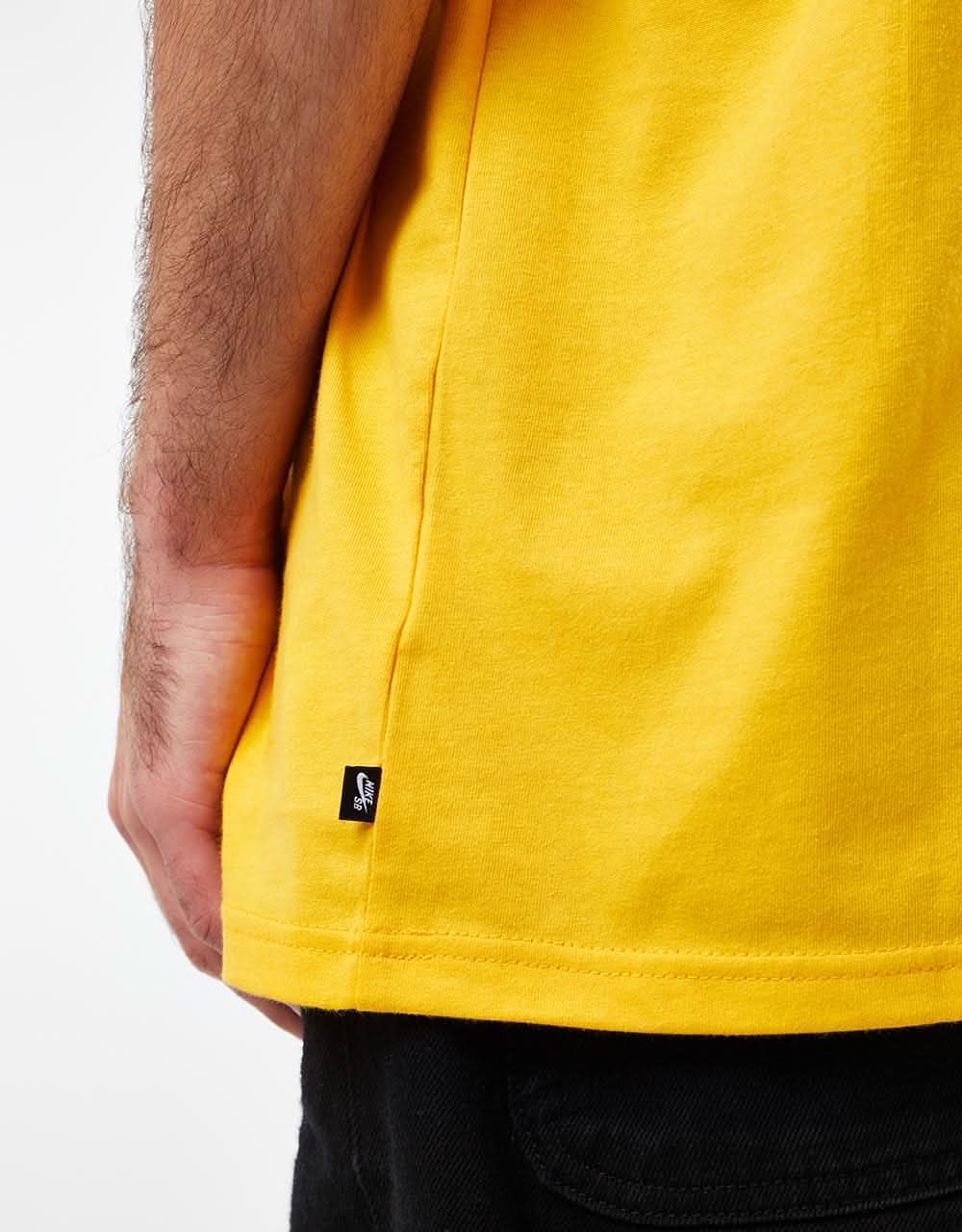 Nike SB On Lock T-Shirt - University Gold