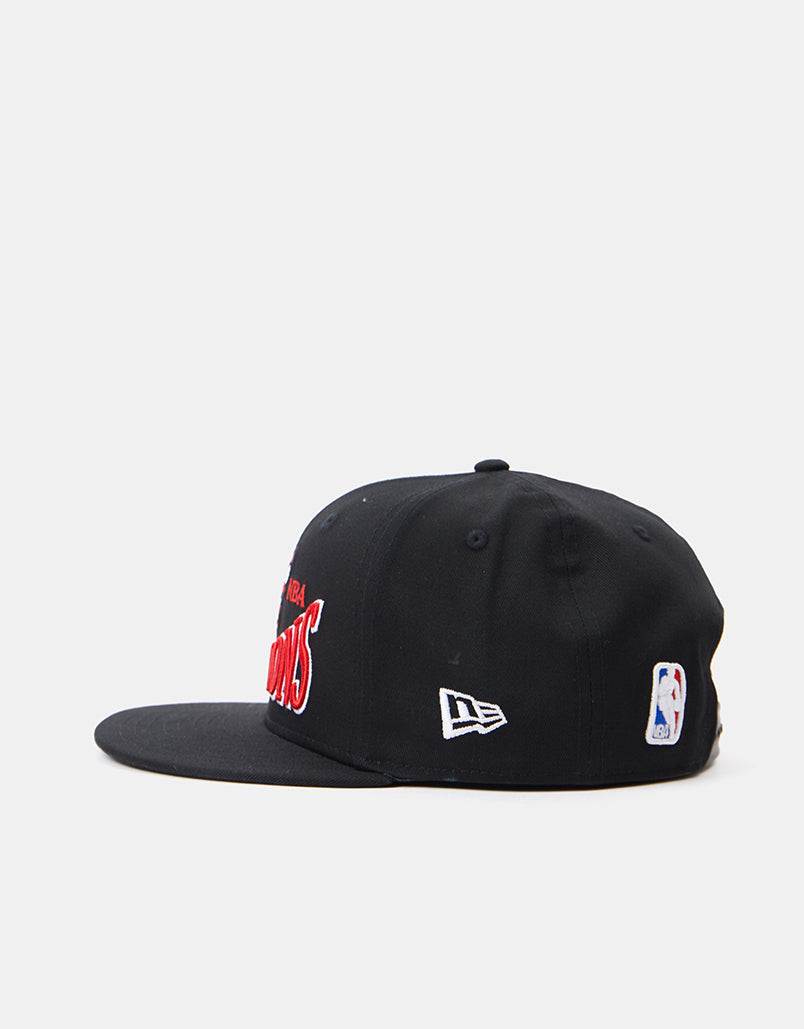 New Era 9Fifty® Chicago Bulls Patch  Cap - Black/Faded Red