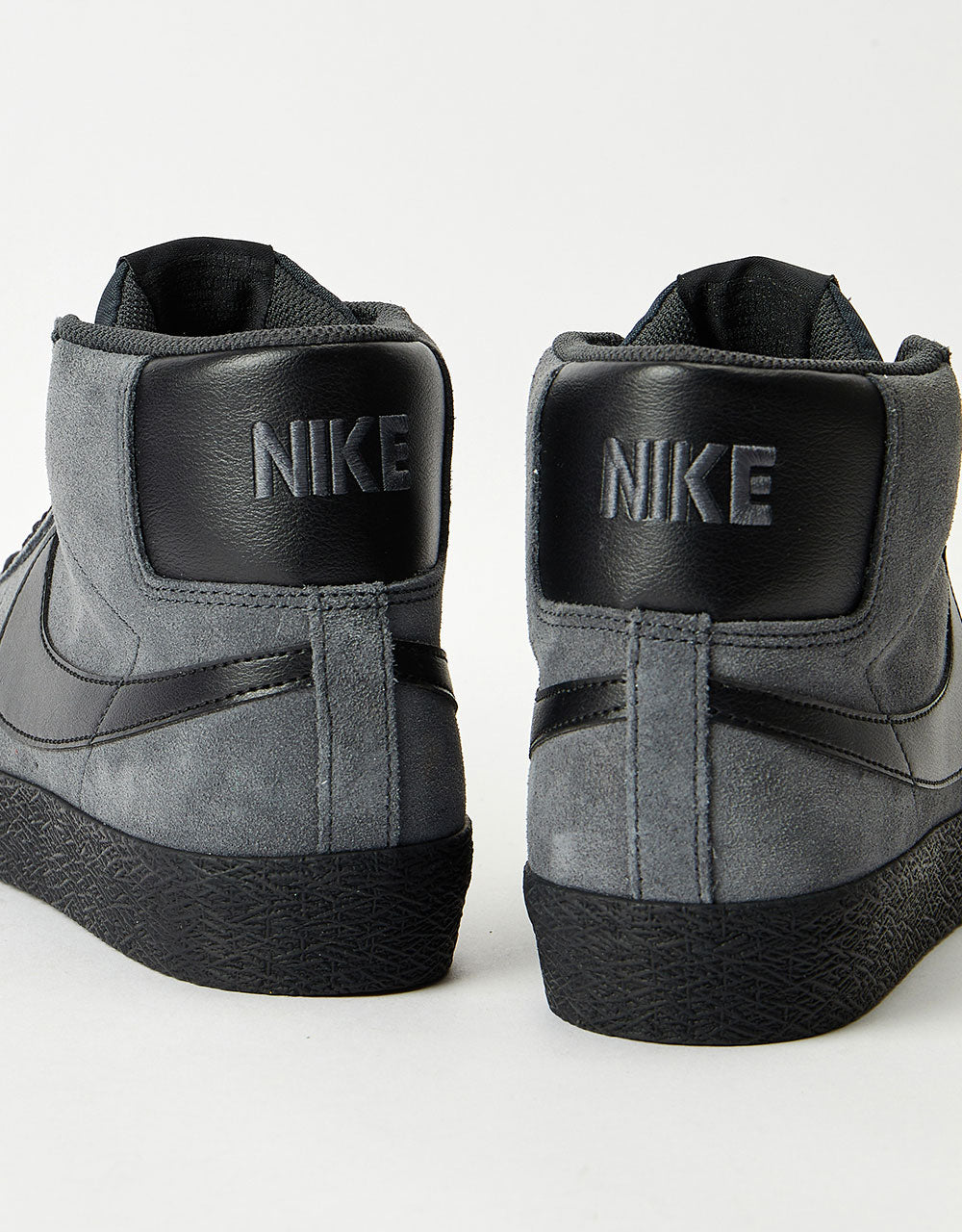 Nike SB Zoom Blazer Mid Skate Shoes - Anthracite/Black-Anthracite-Black-Gum Lt Brown