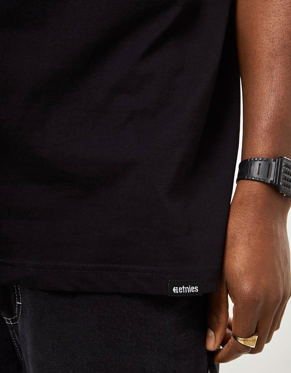 Etnies x Bones Berger T-Shirt - Worn Black