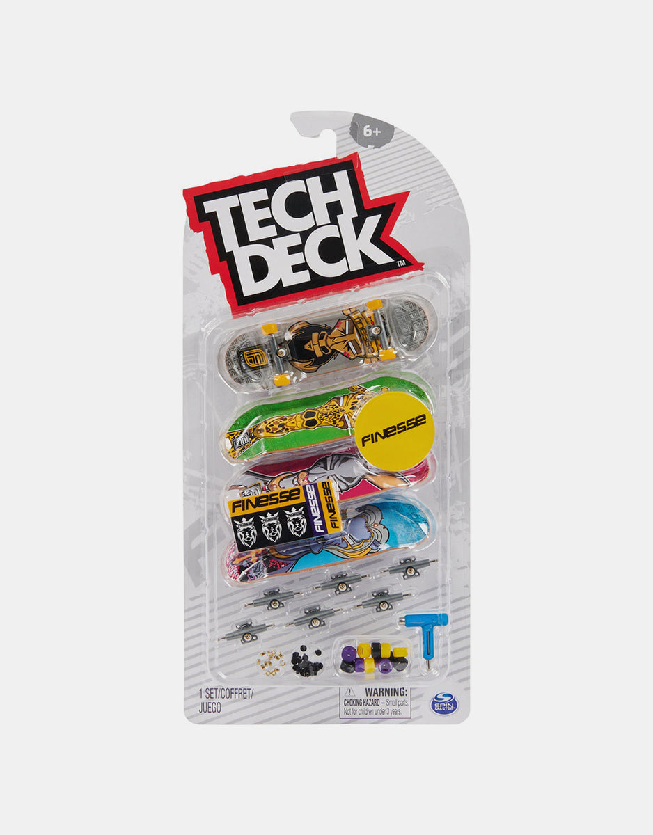 Tech Deck, Ultra Dlx Fingerboard 4 Pack, Meow Skateboards