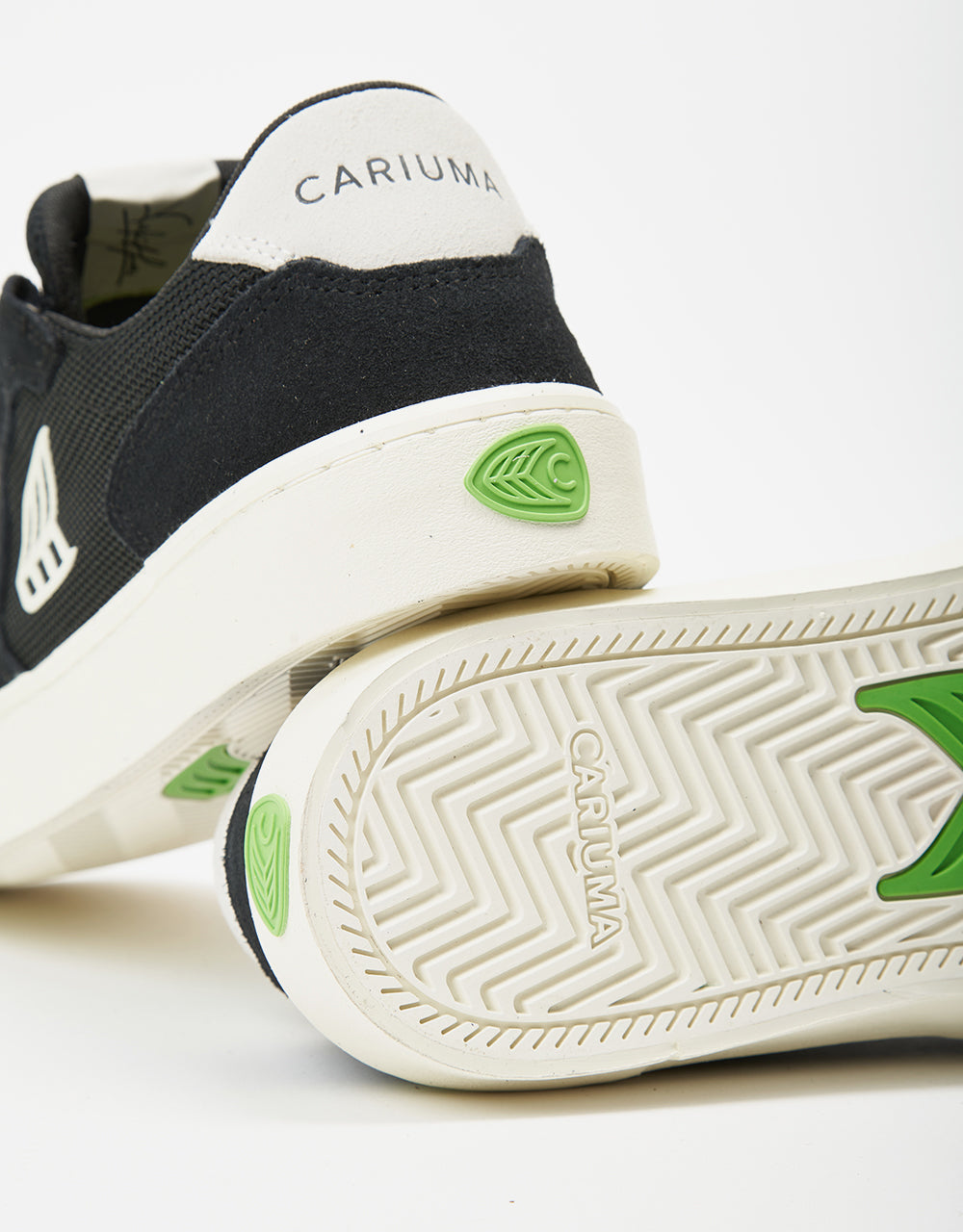 Cariuma T20 Pro Skate Shoes - Black/Ivory