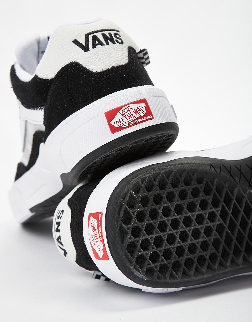 Vans Skate Wayvee Skate Shoes - Black/True White