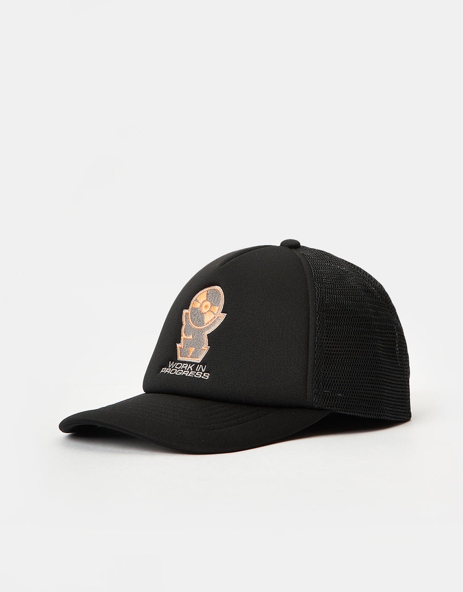 PALACE×CARHARTT WIP TRUCKERメッシュキャップ ブラック｜【公式