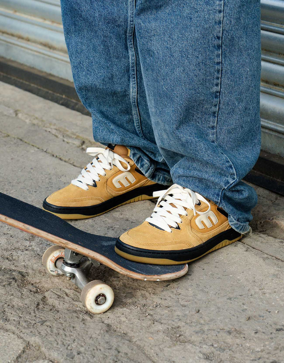 Etnies Loot Skate Shoes Brown – Route One