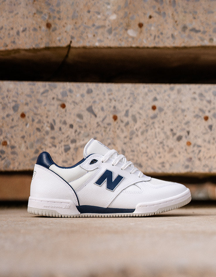 New Balance バスケットボールシューズ ホワイト/ネイビー New Balance（ニューバランス） 550 NEW BALANCE BB550WTN width D