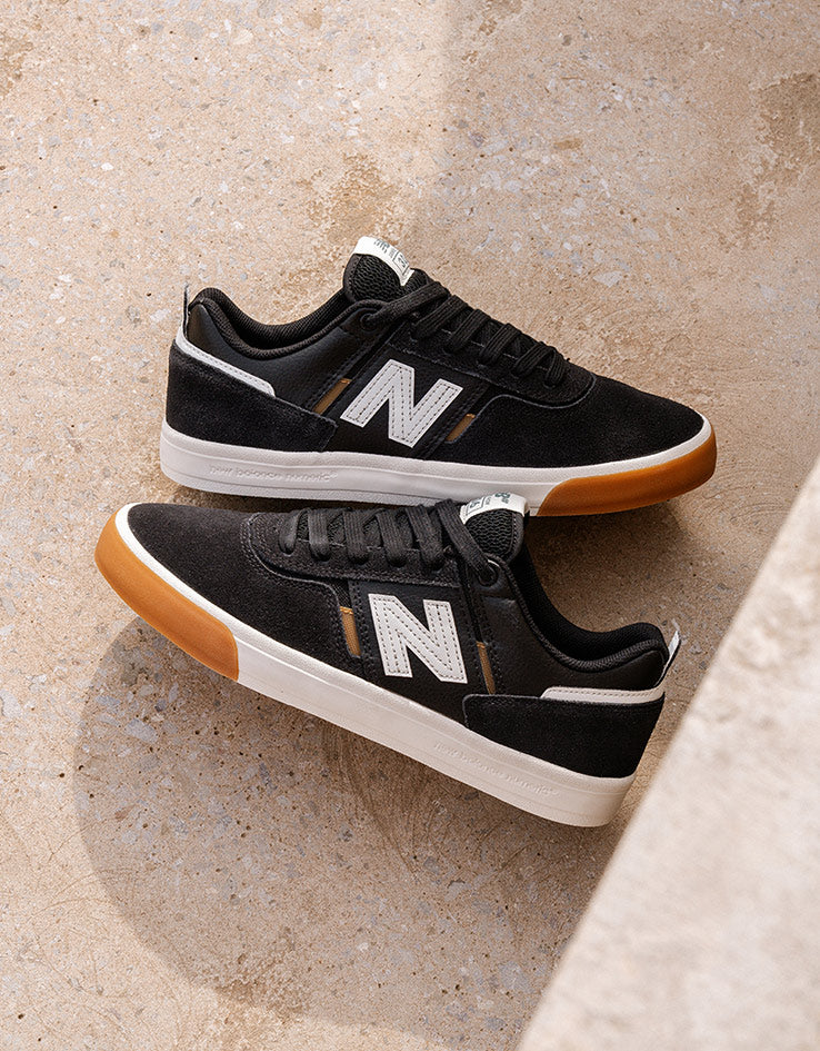 New Balance Numeric 306 Jamie Foy Skate Shoes Black/White