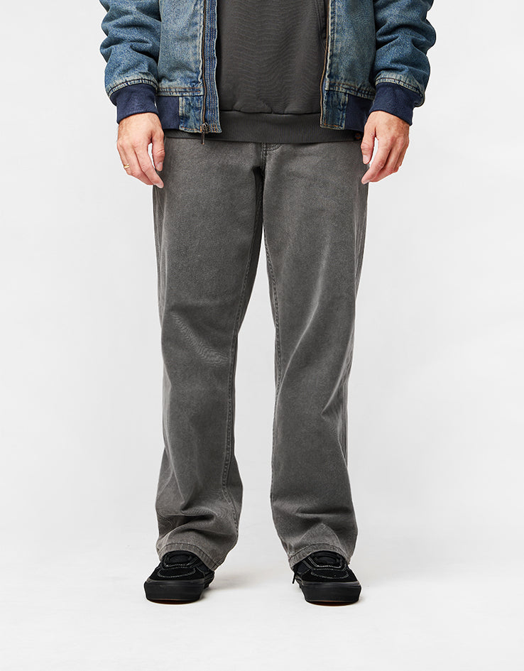 Praia ダークグレー スキニーデニム Dickies Thomasville Denim Pant - Grey Wash Tinted – Route One