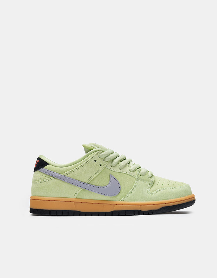 Nike SB Dunk Low Pro Premium Skate Shoes - Pistachio Frost/Wolf
