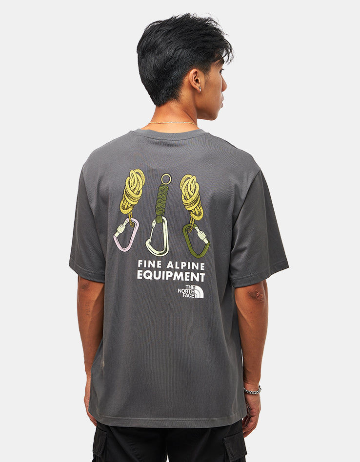 The North Face Explore Gear Relaxed T-Shirt - Anthracite Grey