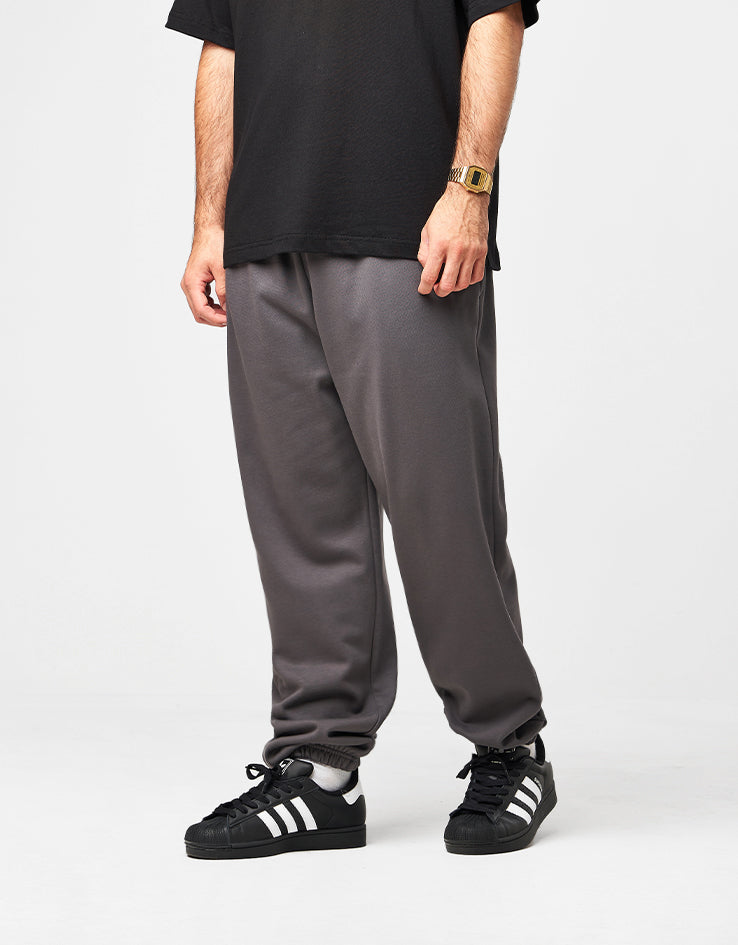 The North Face Expedition Celebration Relaxed Sweatpant