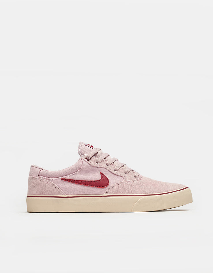 pink nikes sb