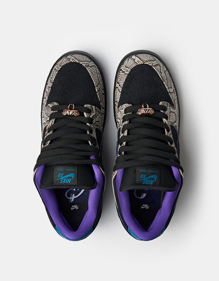 Nike SB 'Dashawn Jordan' Dunk Low Pro Skate Shoes - String/Black