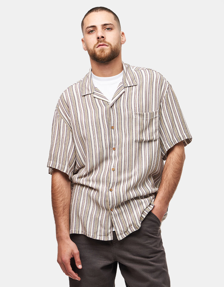 【レッド（60）】Bruce Broken Stripe SS Shirt Bruce Broken Stripe SS Shirt | Saturdays NYC Japan