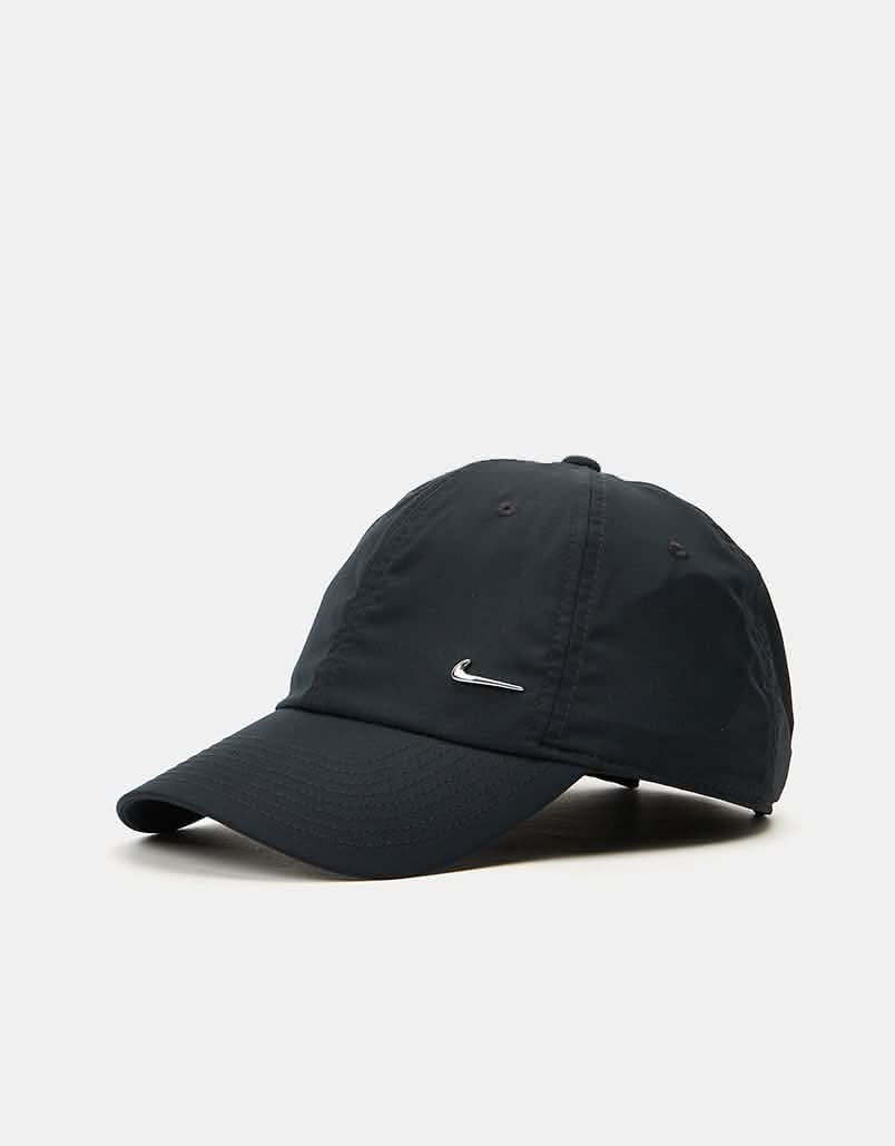 Nike SB Dri-Fit Club Cap Black/Metallic Silver – Route One