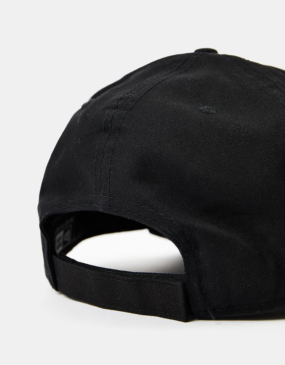 New Era 9Forty Flag Collection Cap - Black/White