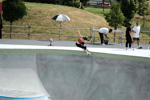 Welcome to the Pro Team: Lola Tambling