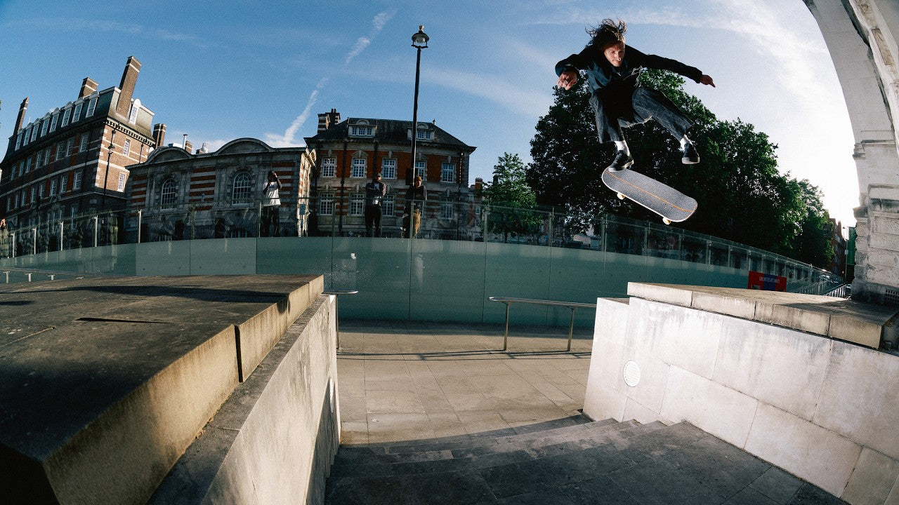 Globe Skateboarding – Smokescreen