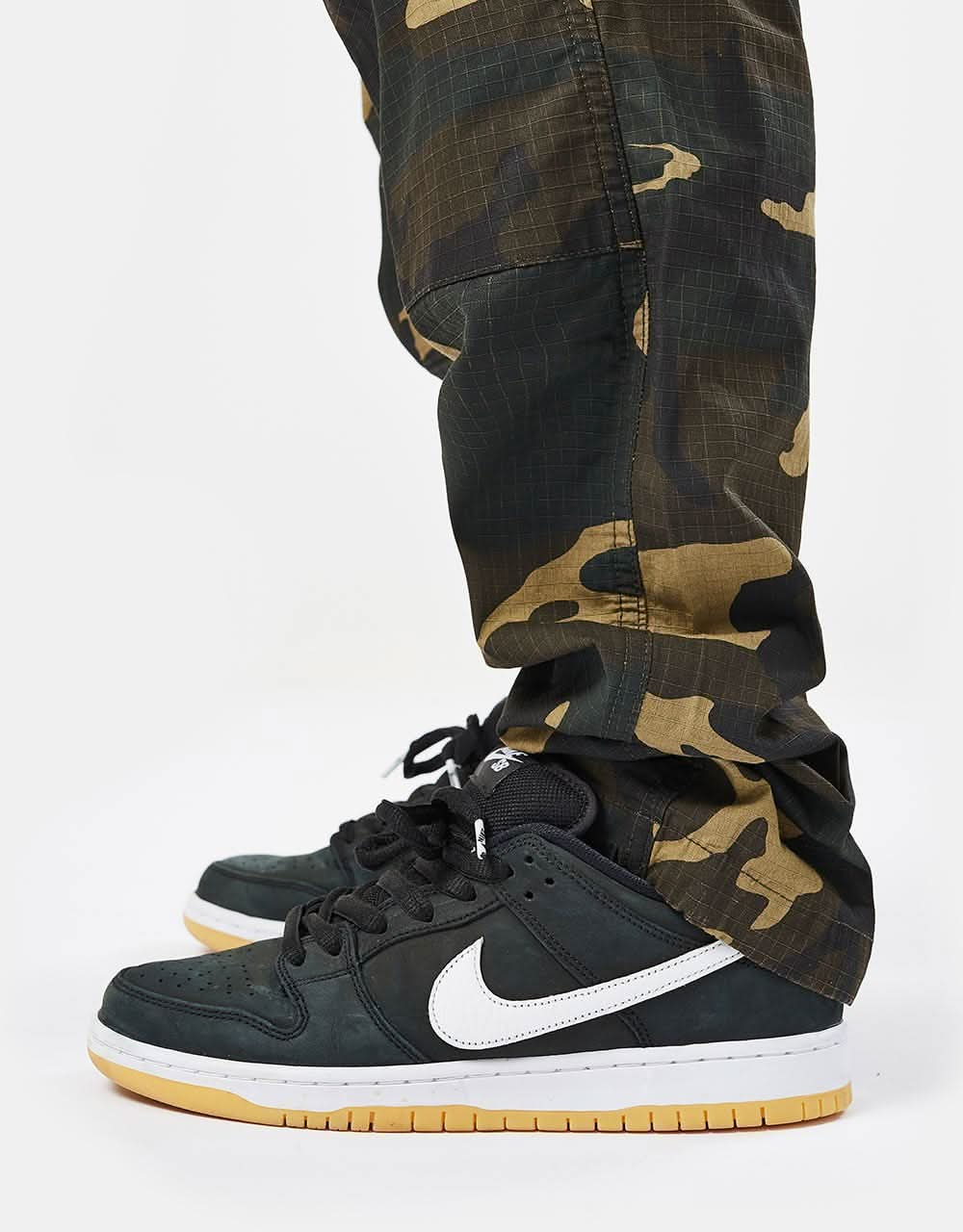 Carhartt WIP Aviation Pant - Camo Laurel (Rinsed)