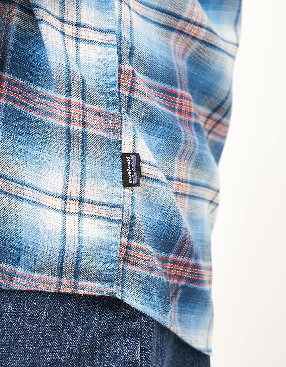 Patagonia Womens LS Fjord Oversized Flannel Shirt - Bad Ombre/Blue