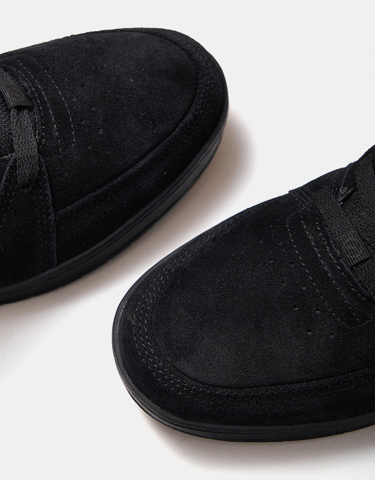 éS Accel Slim Skate Shoes - Black/Black/Black