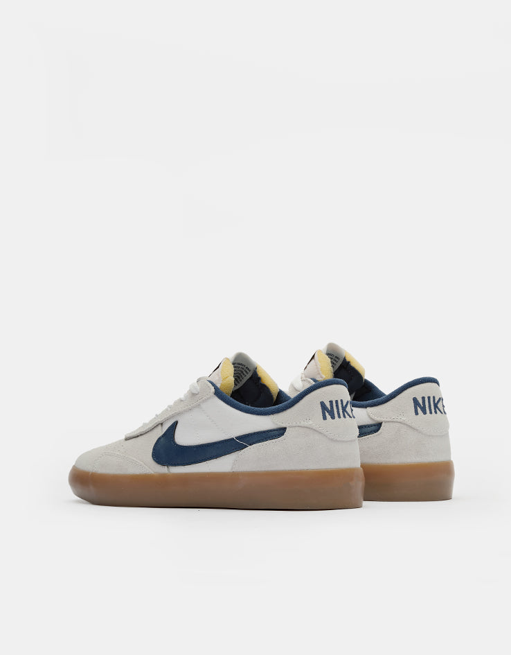 Nike SB Heritage Vulc Skate Shoes - Summit White/Navy-White-Gum Light Brown