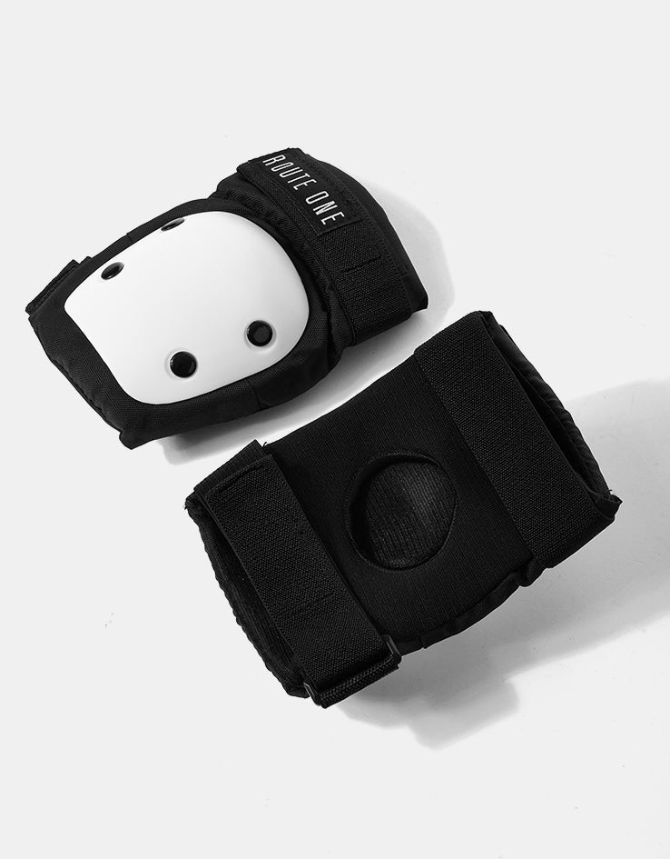 Route One Triple Pad Set - Black/White