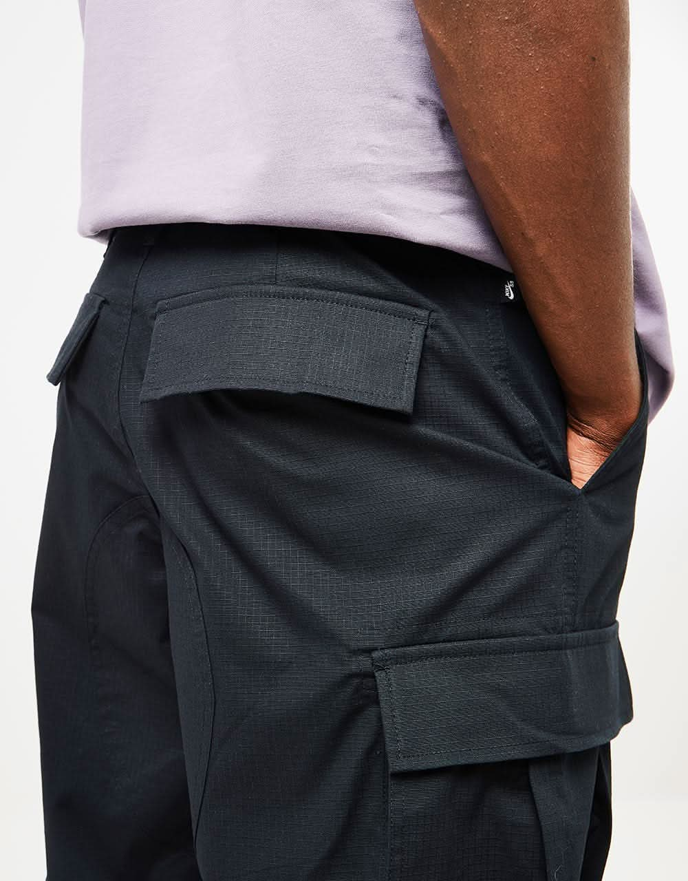 Nike SB Kearny Cargo Pant - Black