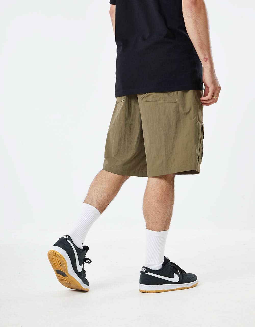 Magenta Futura Shorts - Khaki