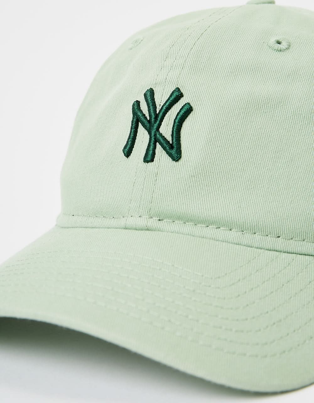 New Era 9Twenty®New York Yankees Mini Logo Cap Mint Green