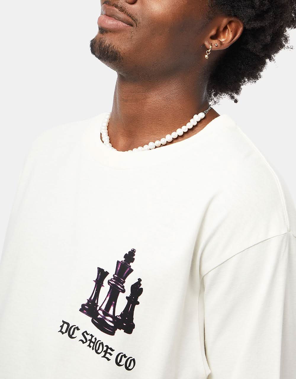 DC Kings Game T-Shirt - Lily White Acid Wash