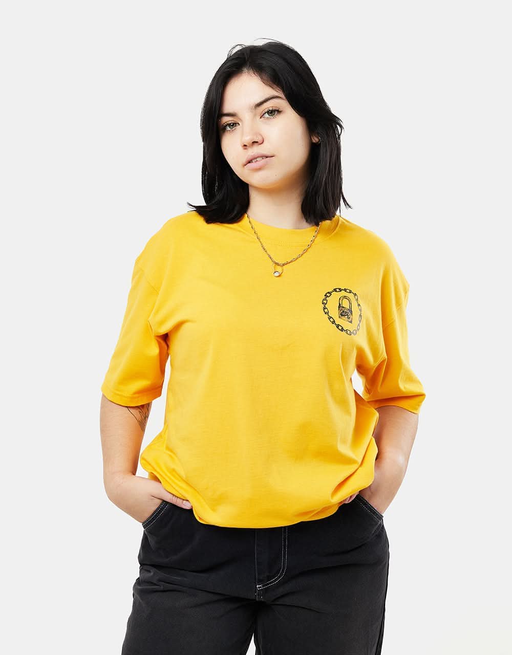 [gender:f]