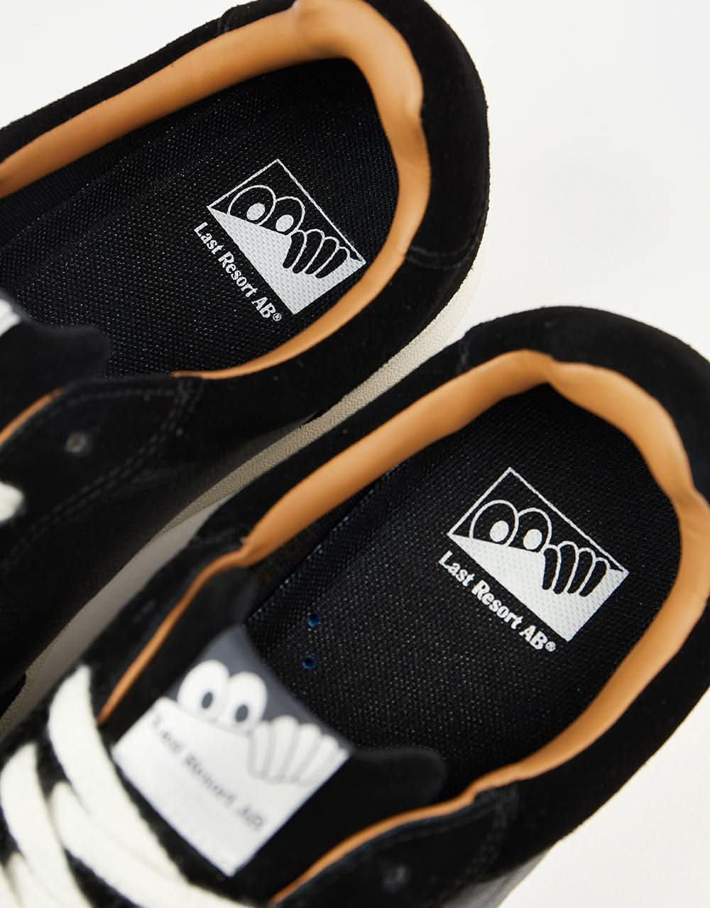 Last Resort AB CM001 Lo Skate Shoes - Black/White