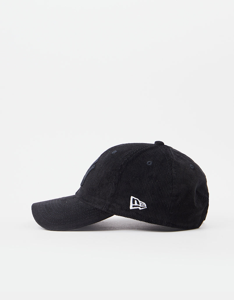 New Era 9Forty® New York Yankees Cord Cap - Black/Black