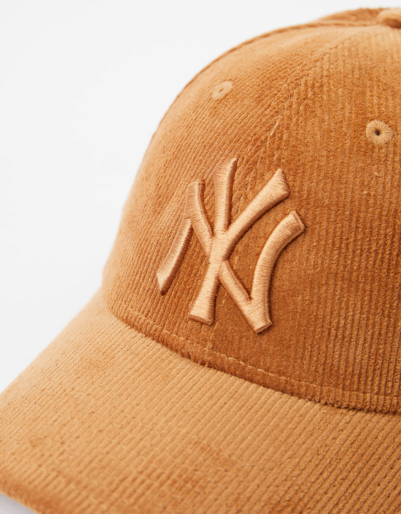 New Era 9Forty® New York Yankees Cord Cap - Toasted Peanut