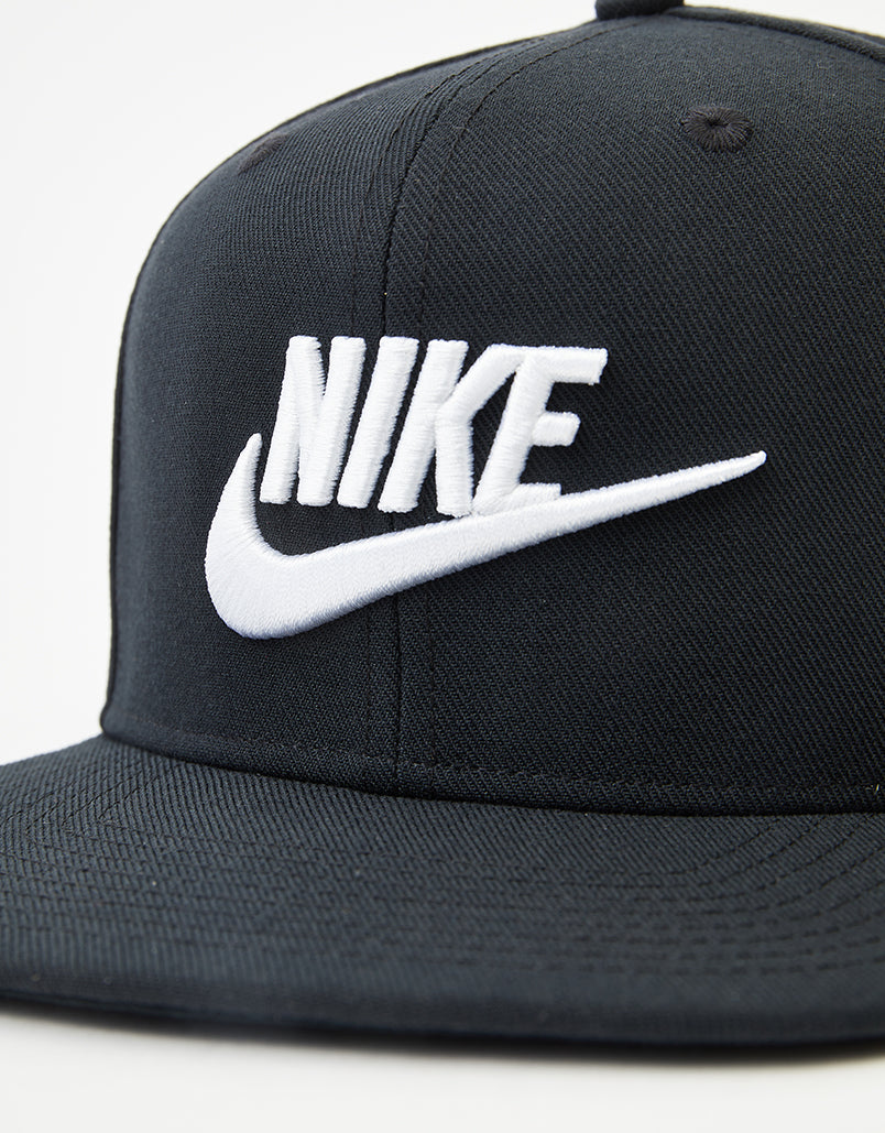 Nike Dri-Fit Pro Futura Snapback Cap - Black/Black/Black/White