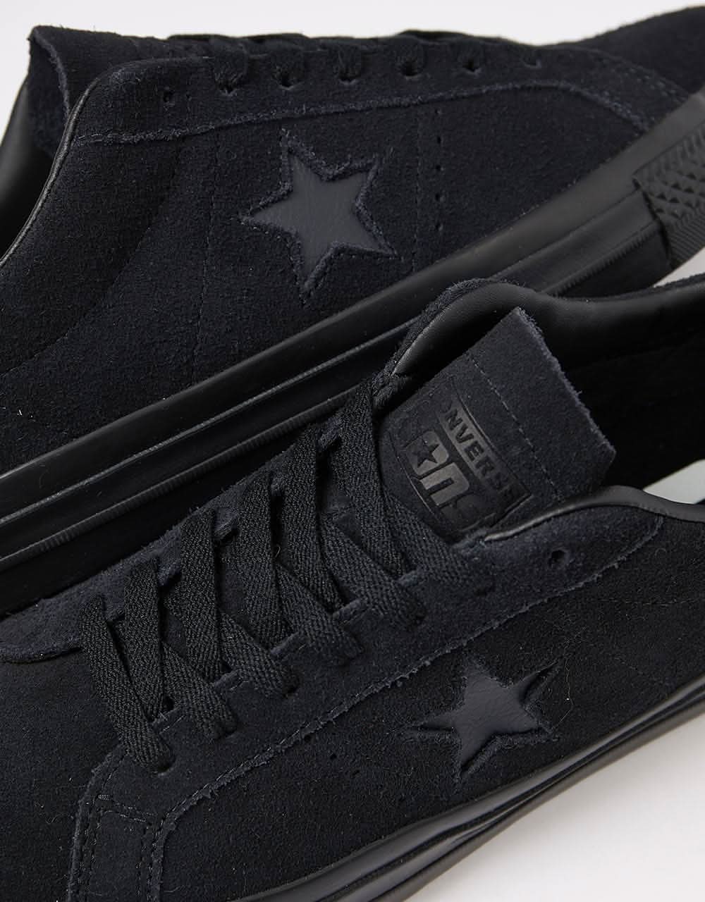 converse one star black suede