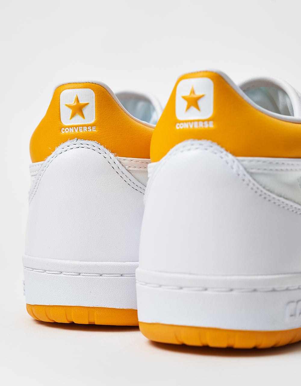 Converse Fastbreak Pro Skate Shoes - White/Light Yellow/White