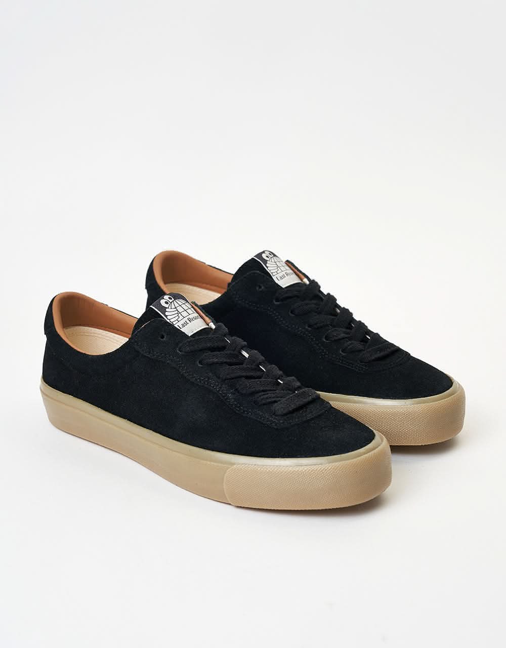 Last Resort AB VM001 Suede Lo Skate Shoes Black/Gum