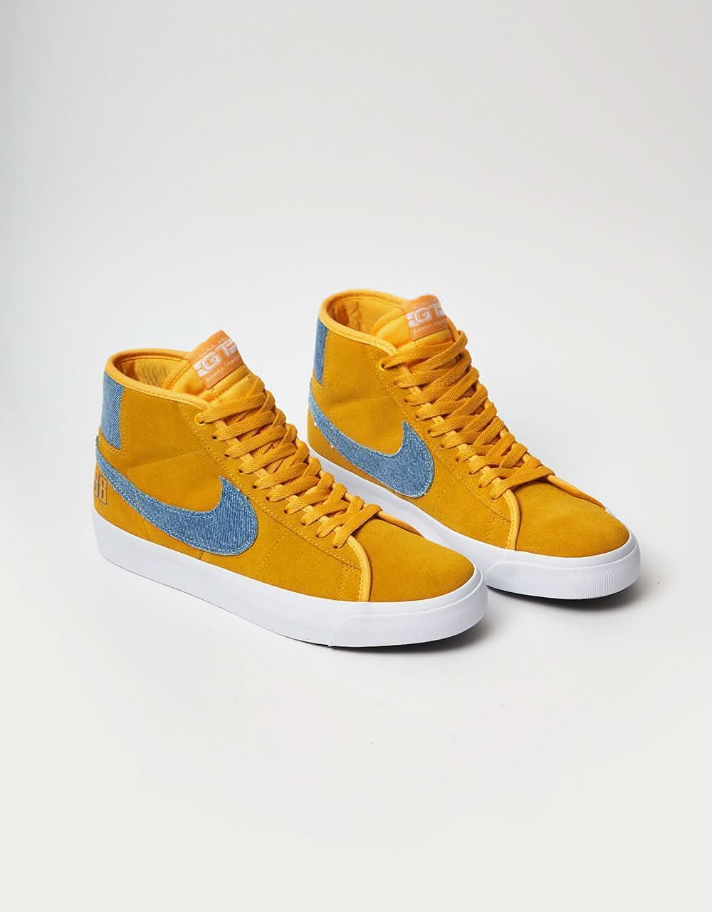 nike sb blazer mid pro gt qs