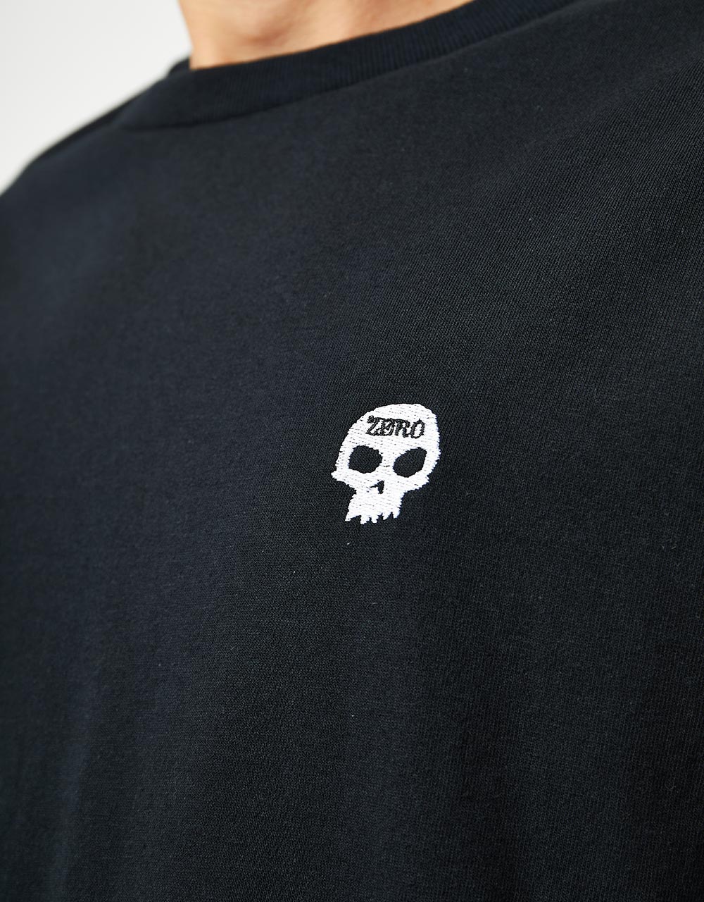 Zero Single Skull Embroidered T-Shirt - Black/White