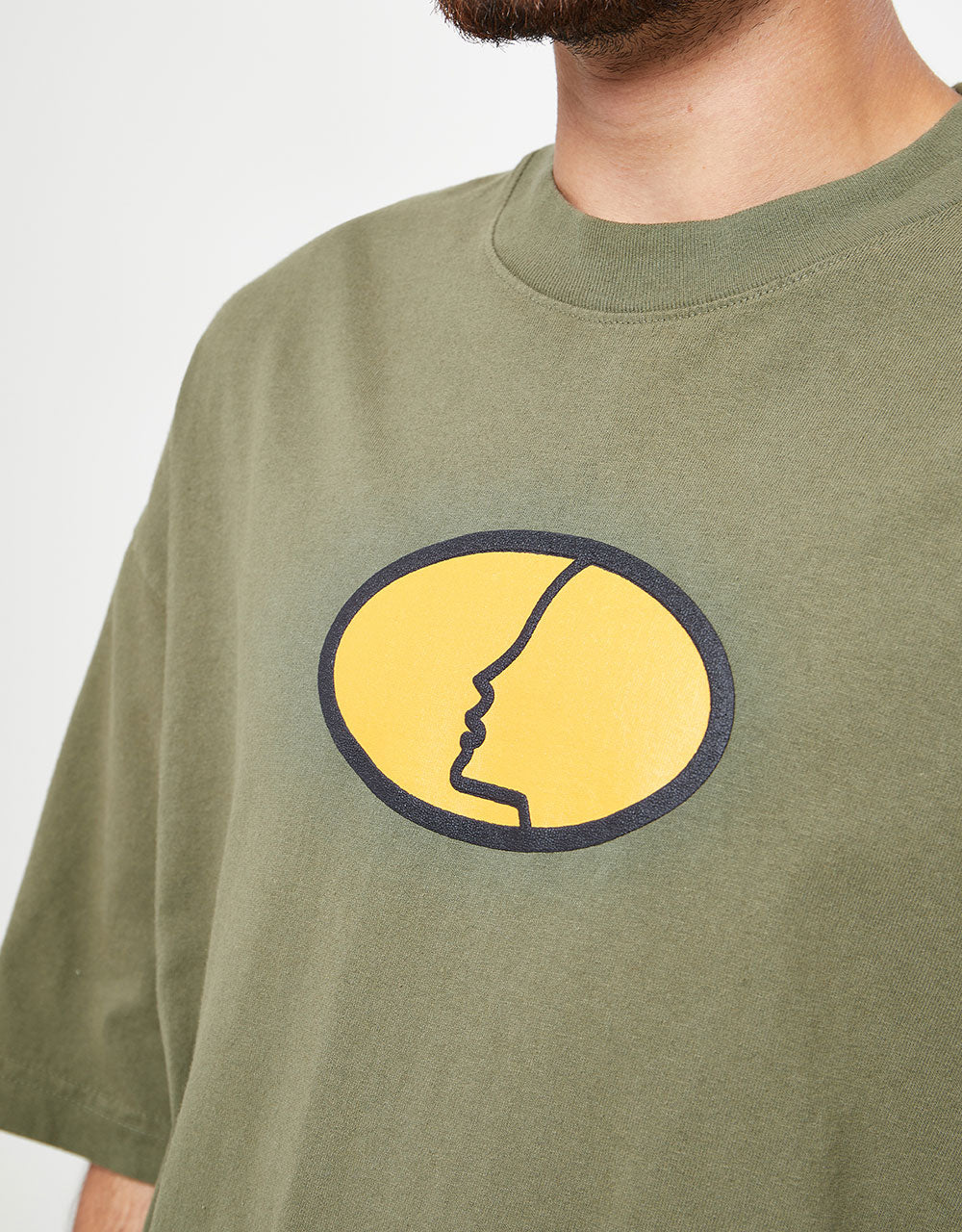 April The Face T-Shirt - Army Green
