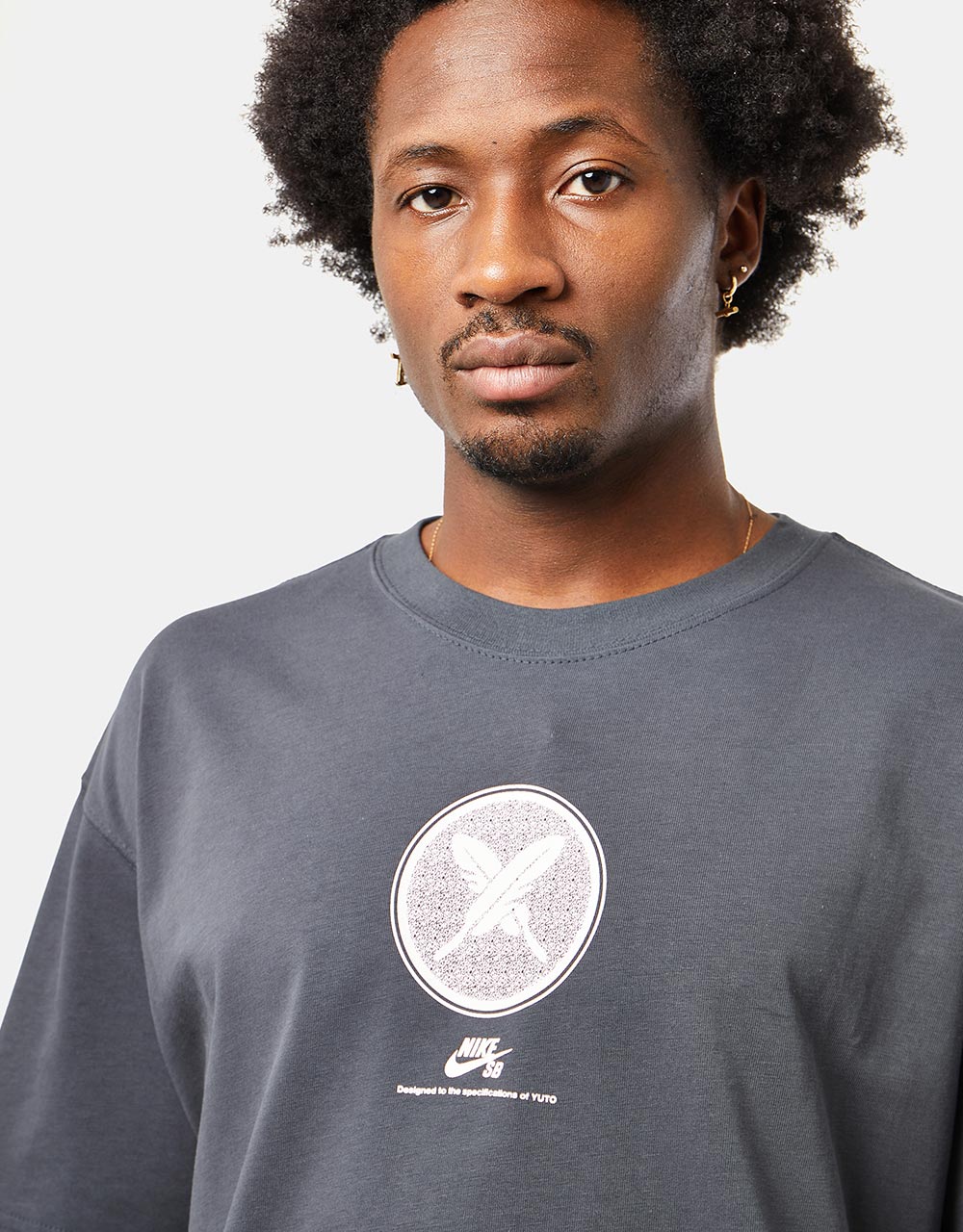 Nike SB x Yuto M90 T-Shirt - Anthracite