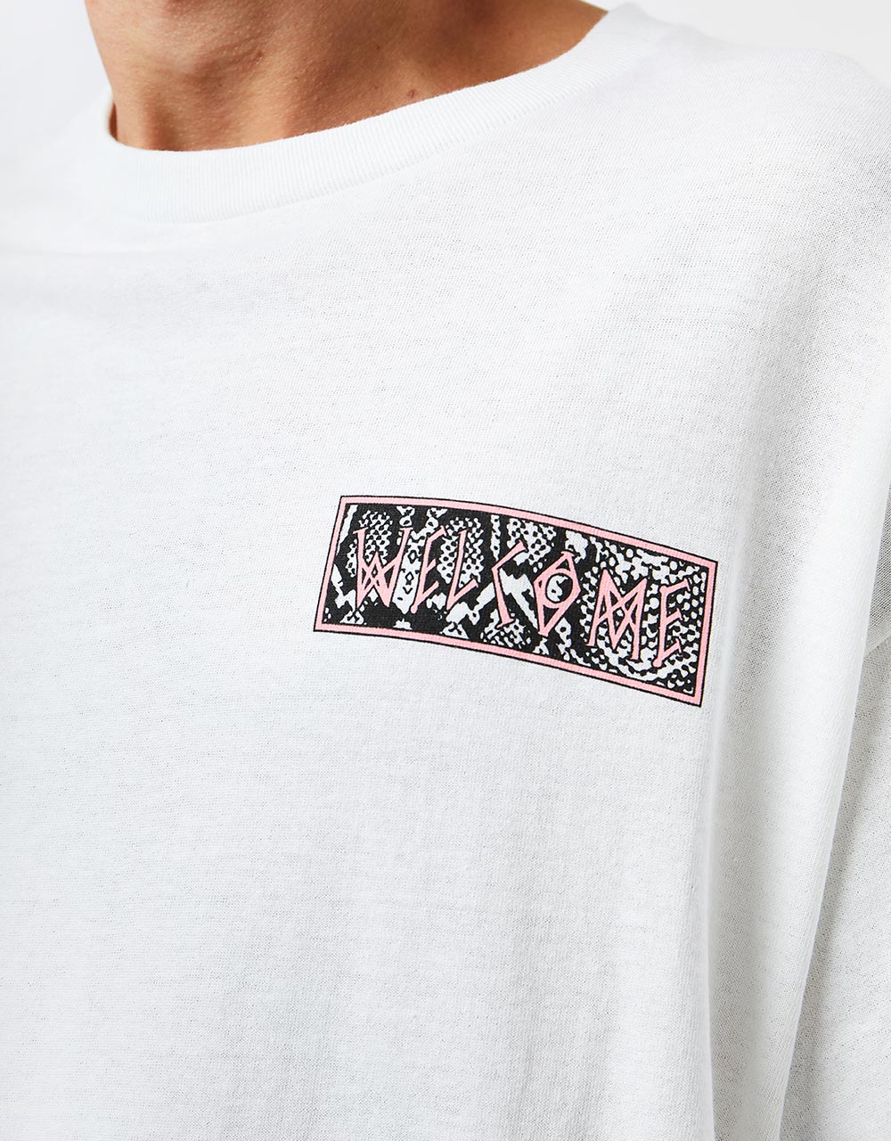Welcome Symbol Garment-Dyed T-Shirt - White