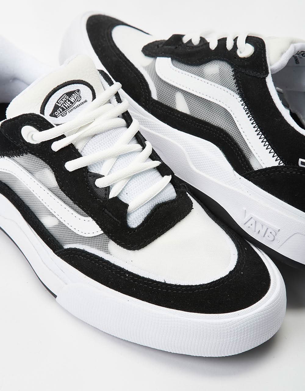 Vans Skate Wayvee Skate Shoes Black/True White